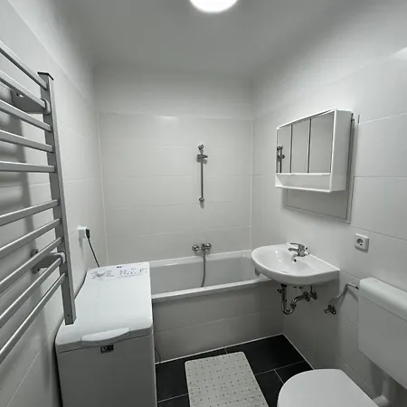 Monteursunterkunft Fuer 7 Personen